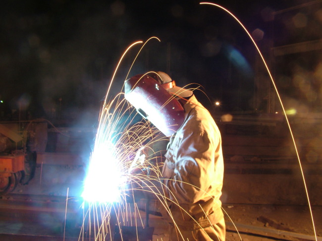 电焊工_电焊工招聘_电焊工培训 - 图片专栏 - 中